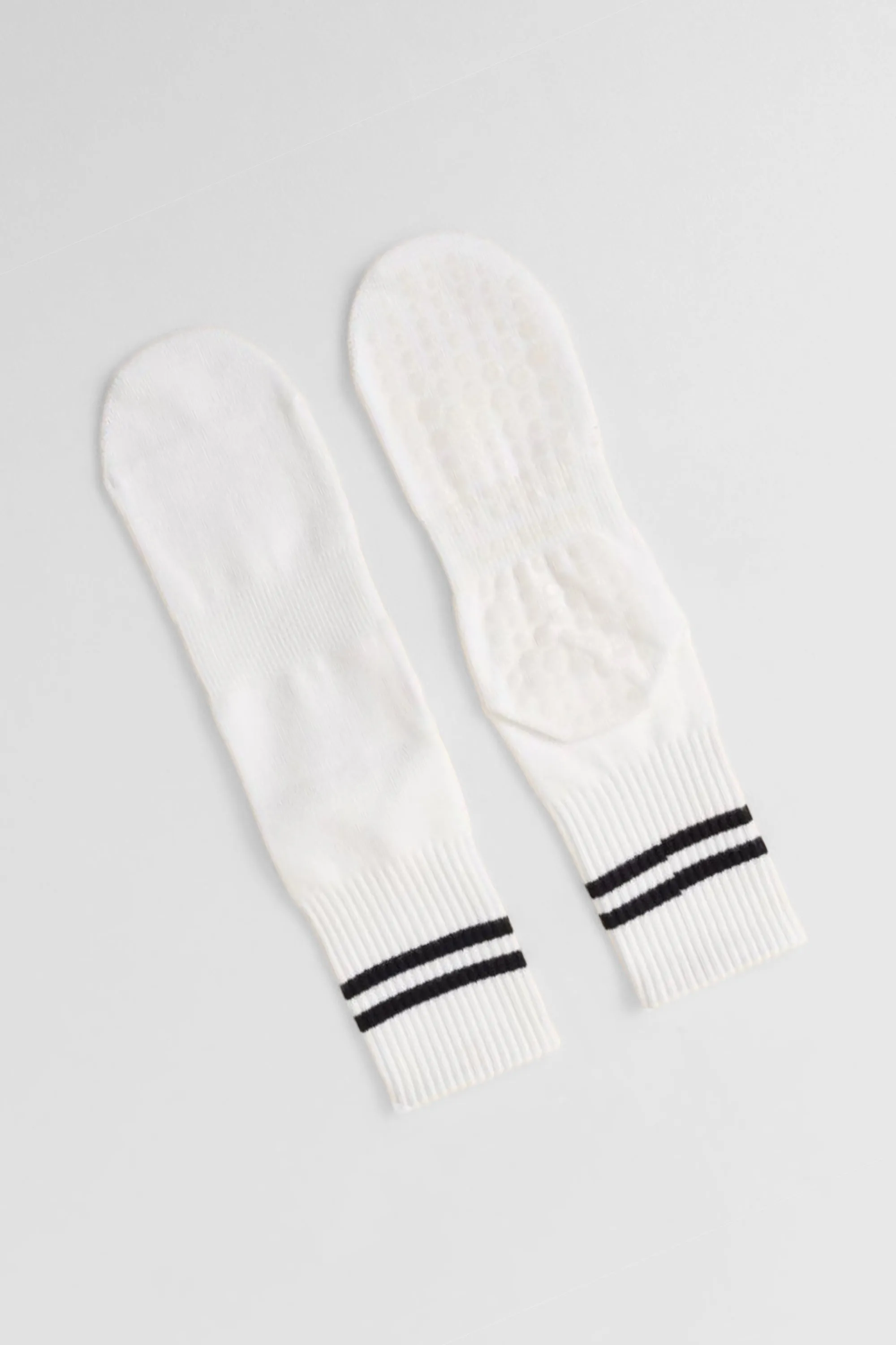 Grippy Non Slip Grip Socks (2-Pairs)