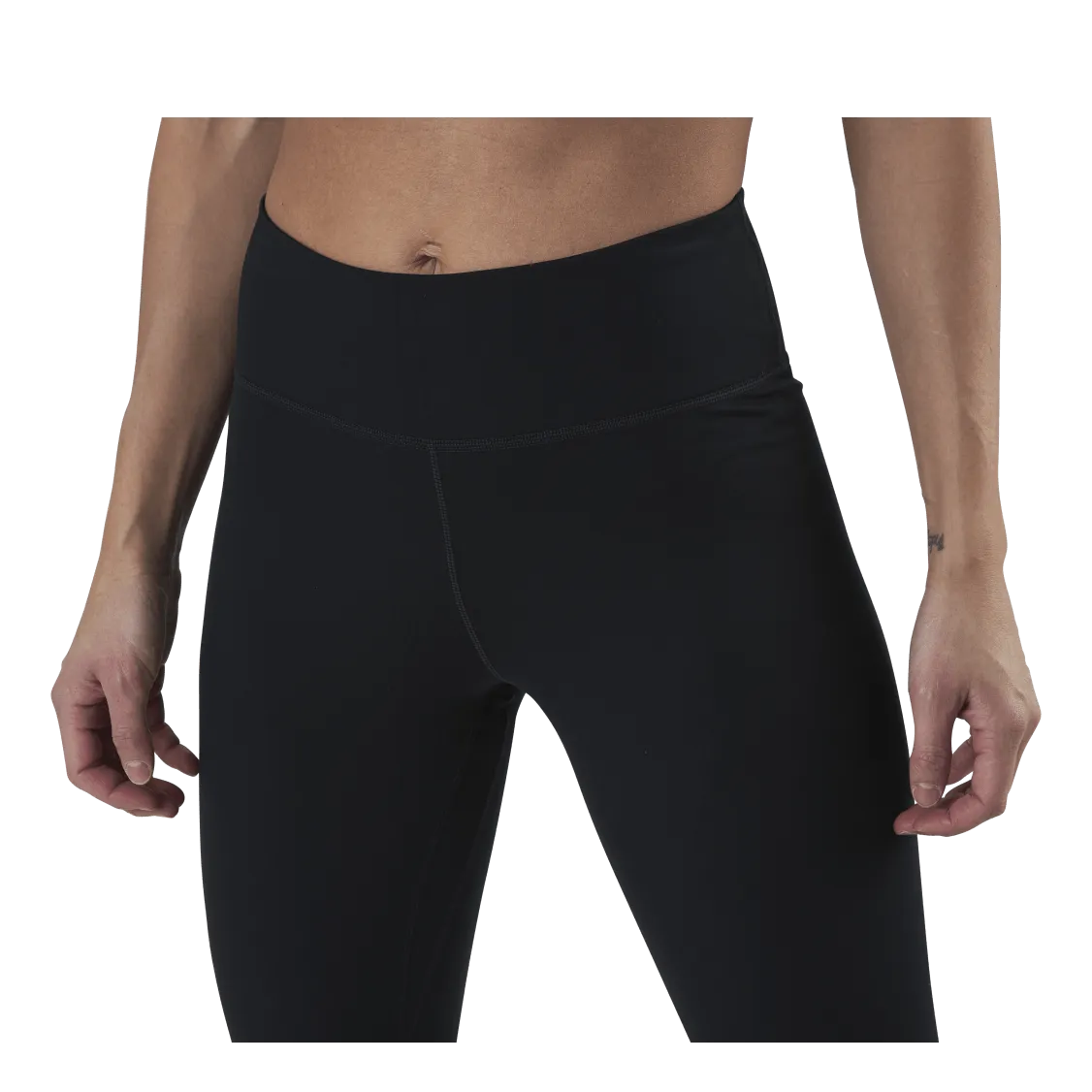 One Tight MR Crop 2.0 White/Black