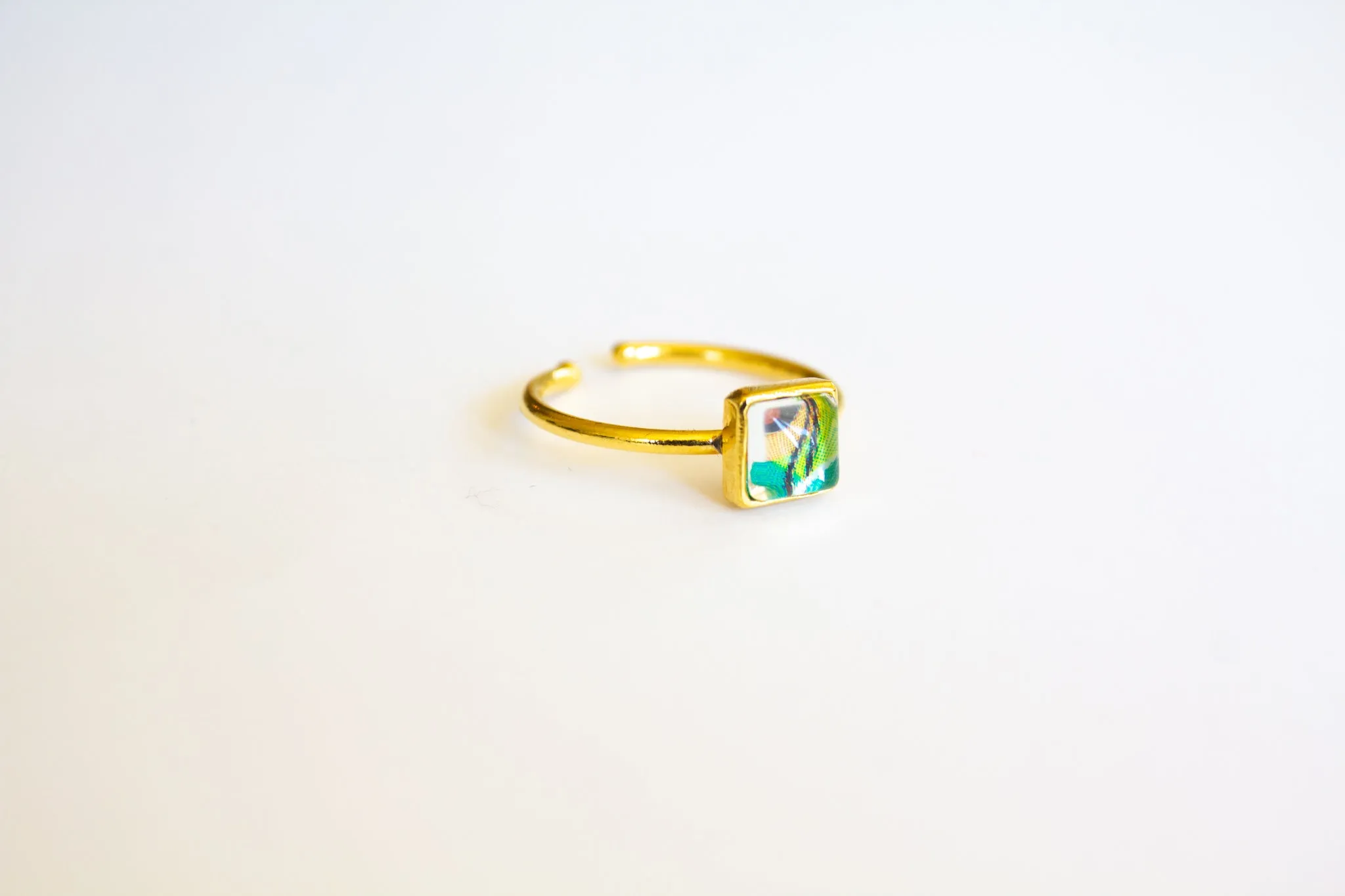 STACKABLE RING