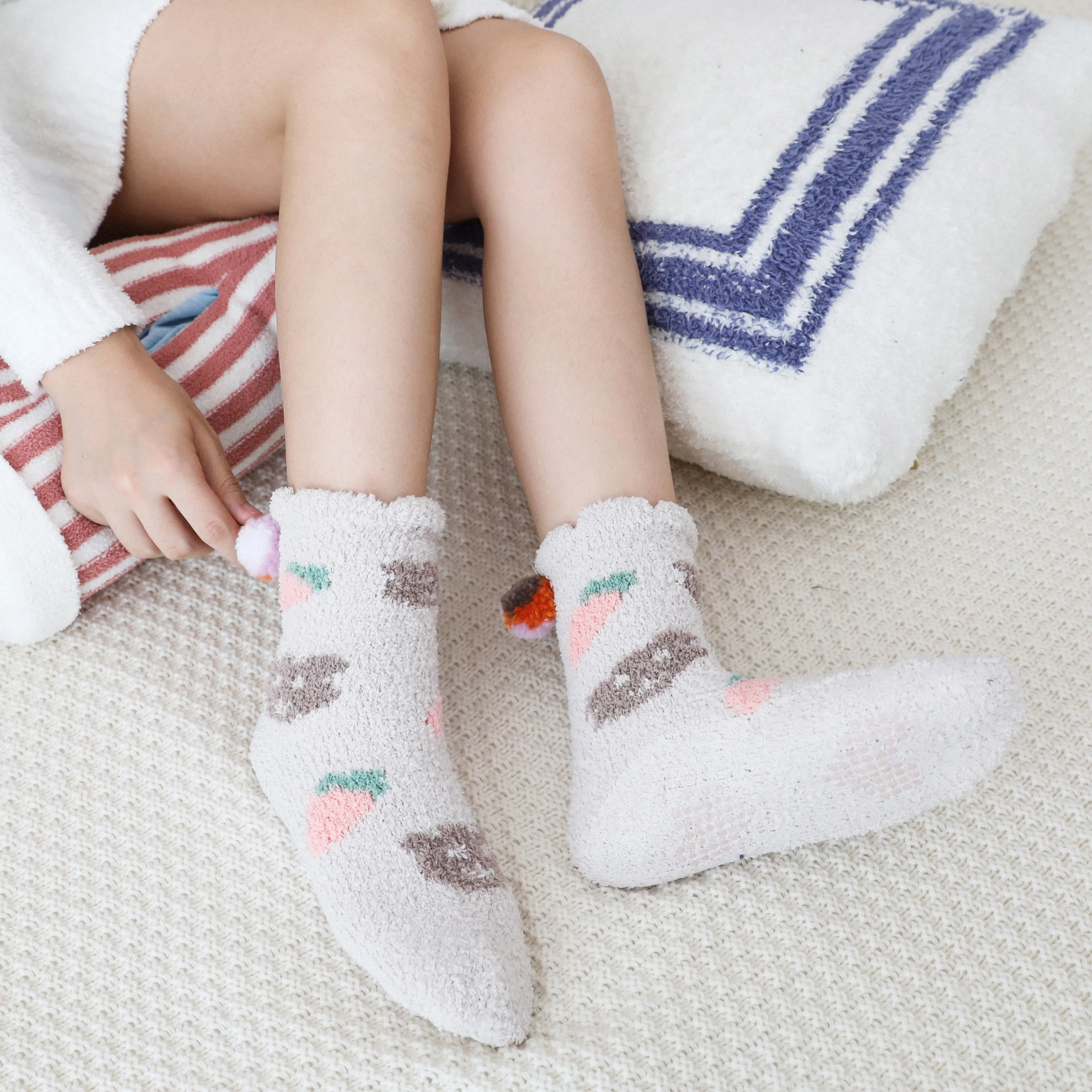 Sweetnana Super Soft Cozy Crew Socks for Women, Thickened Non-Slip Lounge Wear Socks, Cute and Comfortable for Winter Days